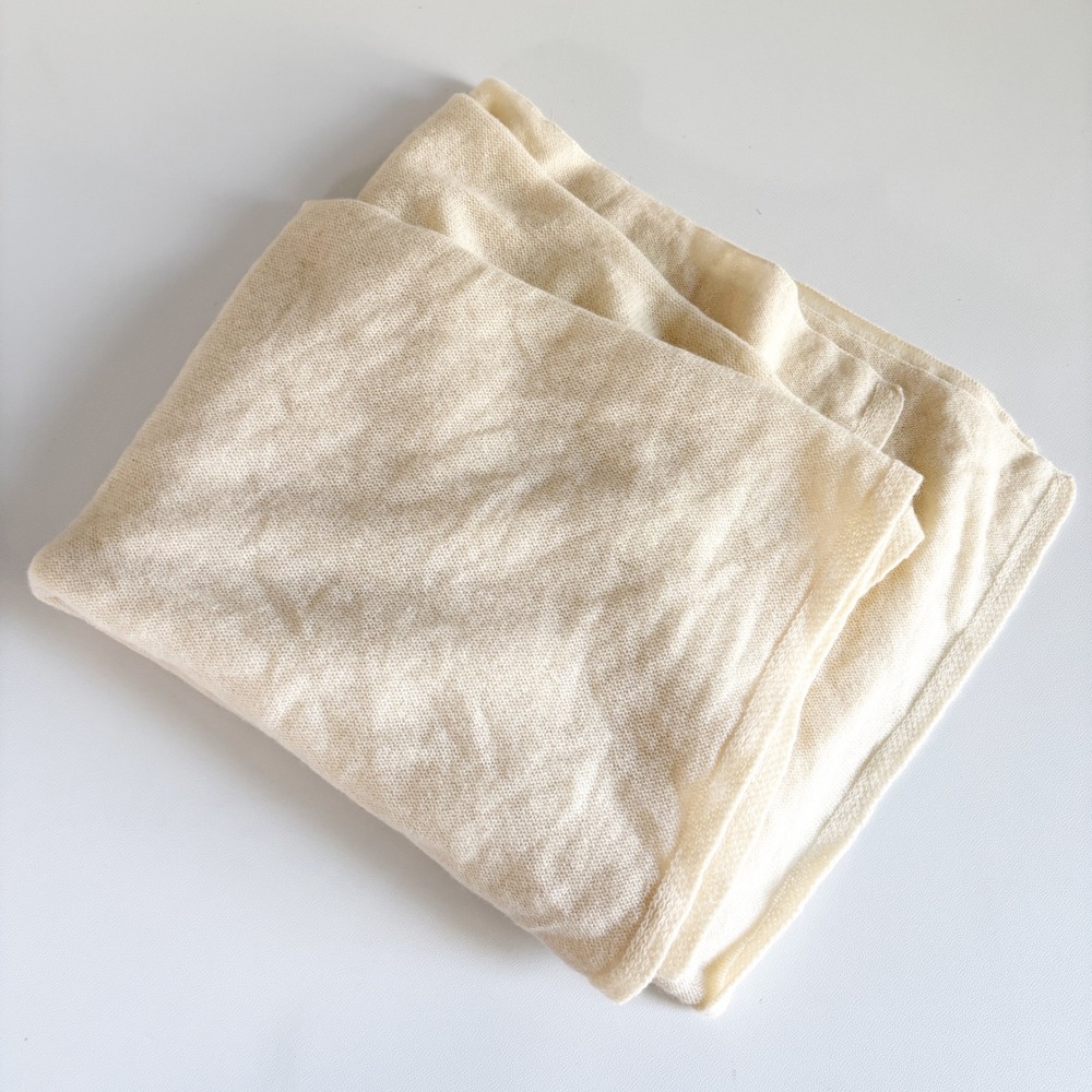 Lingua Franca Womens Ivory 100% Cashmere Lightweight Cozy Quiet Luxury Scarf